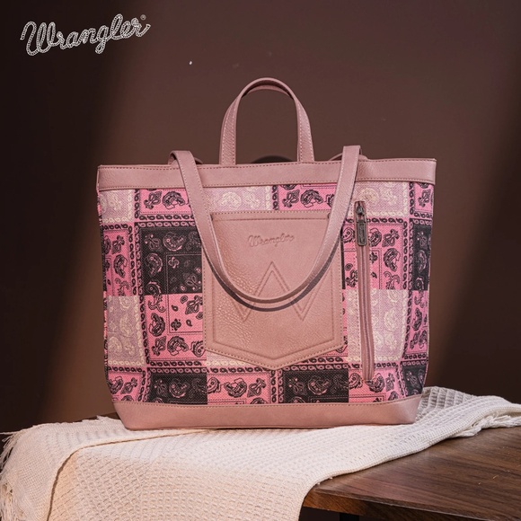 Wrangler Paisley Pattern Dual Sided Print Tote + Wallet Pink - Picture 3 of 9